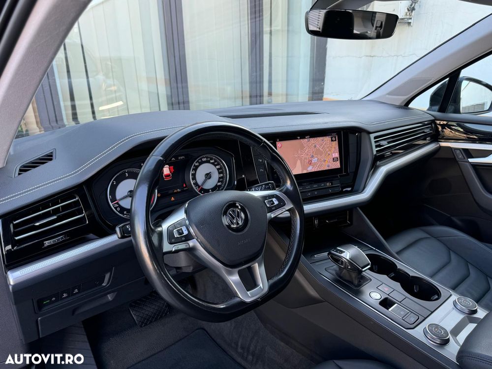 Volkswagen Touareg V6 TDI Elegance - 15