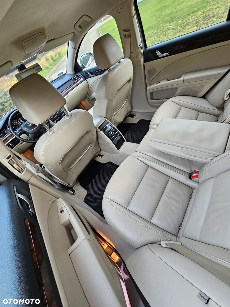 Skoda Superb 2.0 TDI Platinum DSG - 7