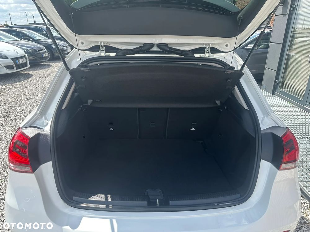 Mercedes-Benz Klasa A 250 7G-DCT AMG Line - 20