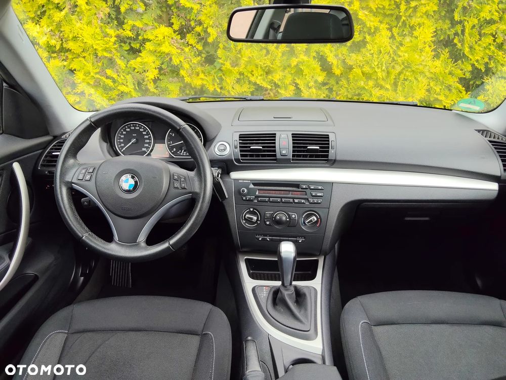 BMW Seria 1 120i Limited Edition Lifestyle - 6