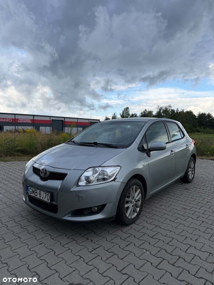 Toyota Auris 1.6 VVT-i Luna - 1