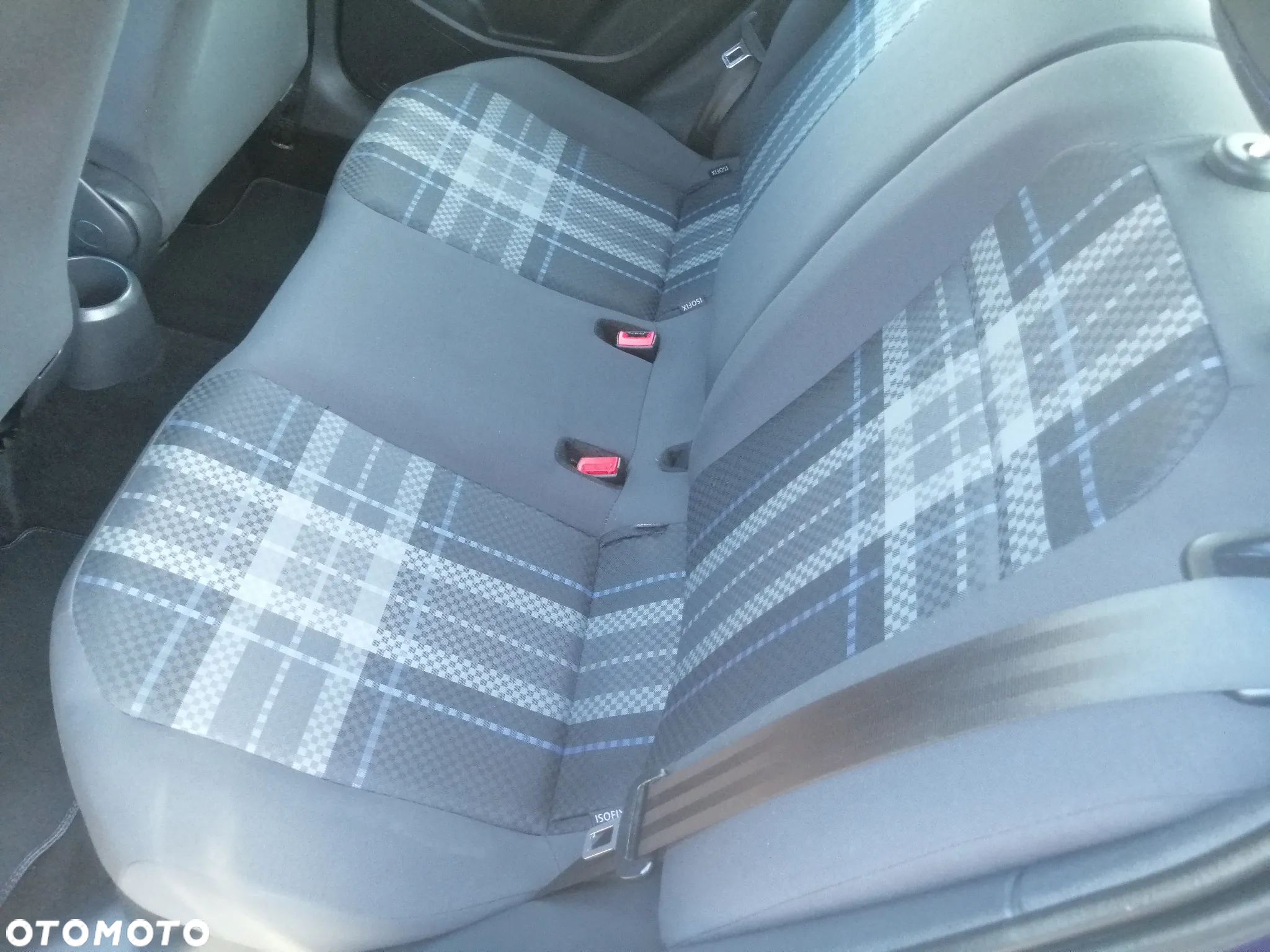 Volkswagen up! club - 22