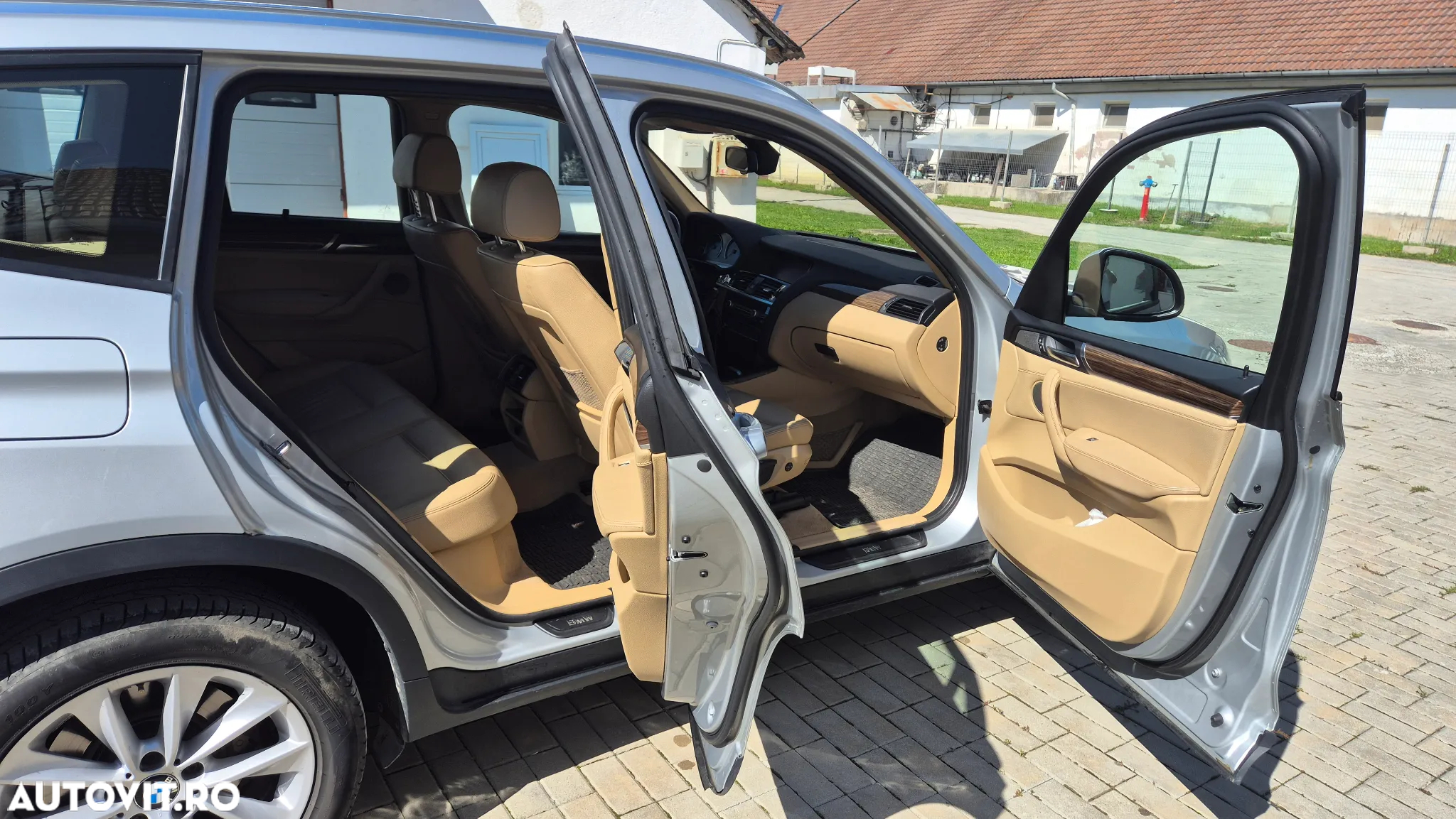 BMW X3 xDrive35d - 10