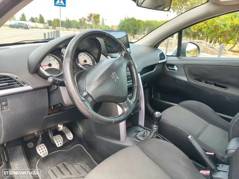 Peugeot 207 CC 1.6 16V - 16