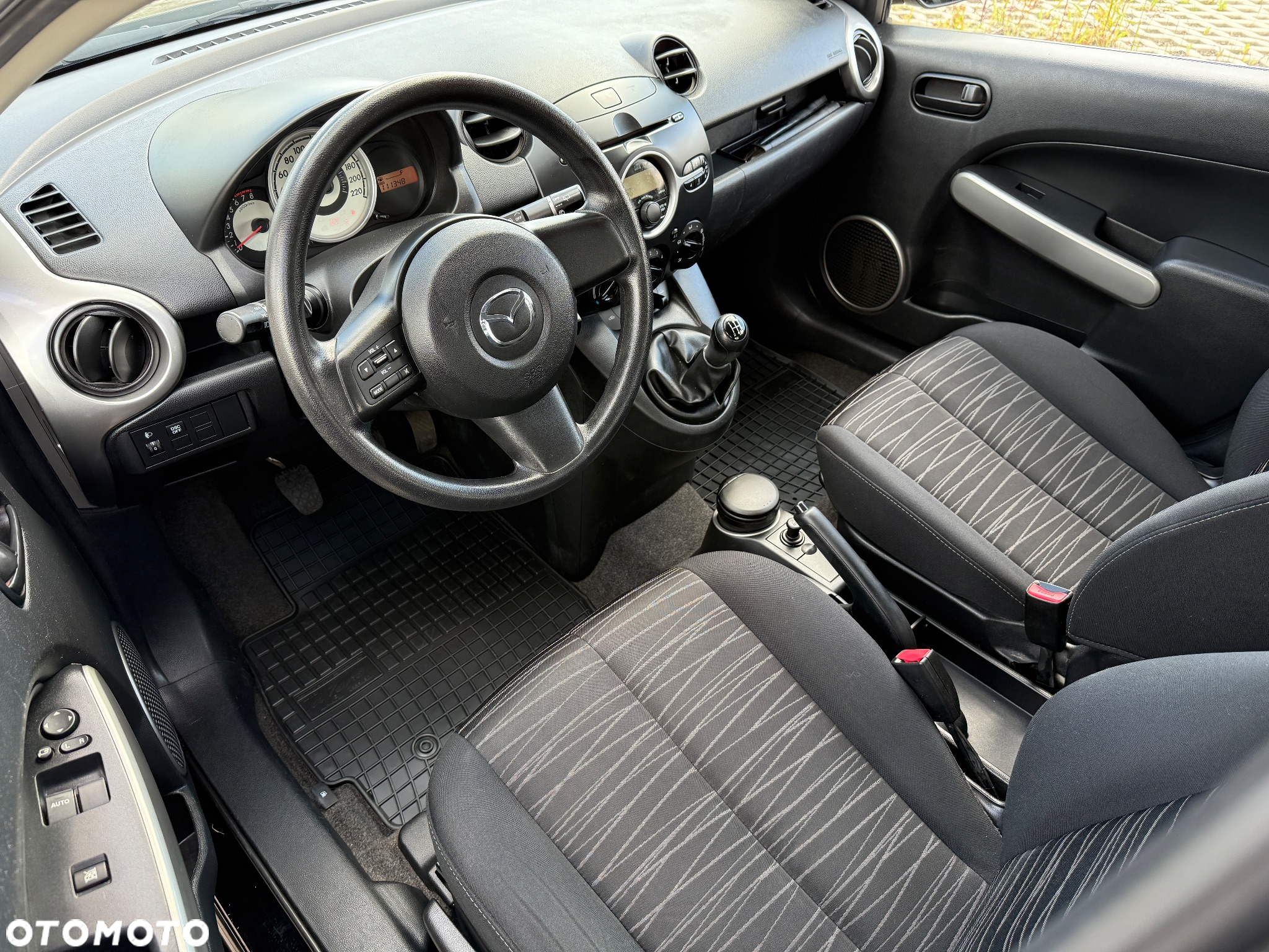 Mazda 2 1.3 Comfort - 10