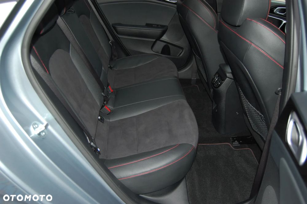 Kia ProCeed 1.6 T-GDI DCT7 OPF GT - 25