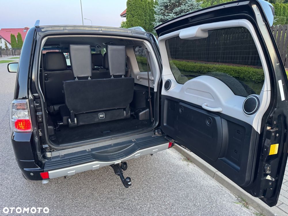 Mitsubishi Pajero 3.2 DI-D Automatik Intense - 6