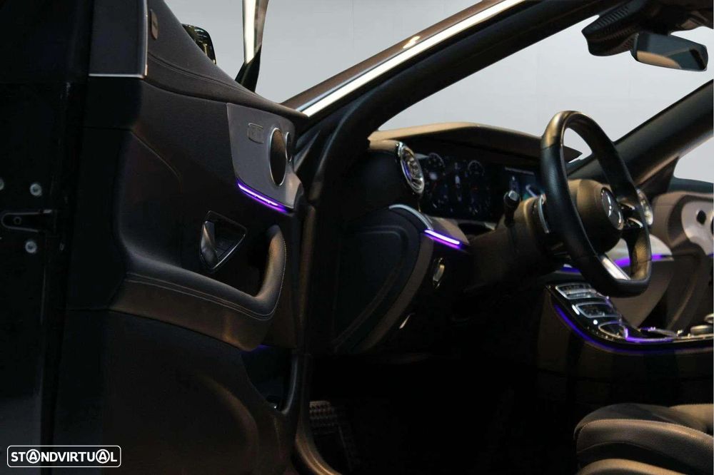 Mercedes-Benz E 220 - 23