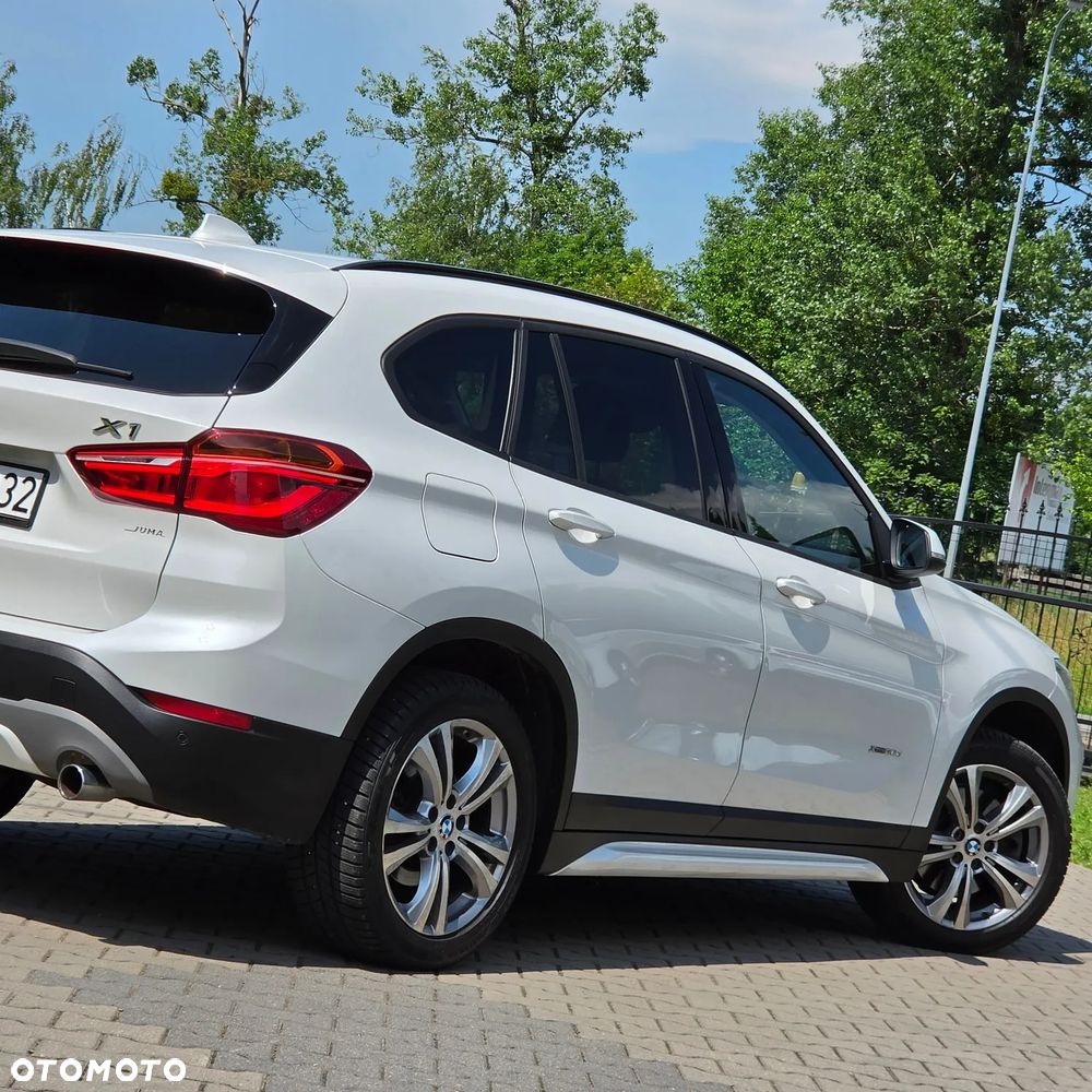 BMW X1 - 11