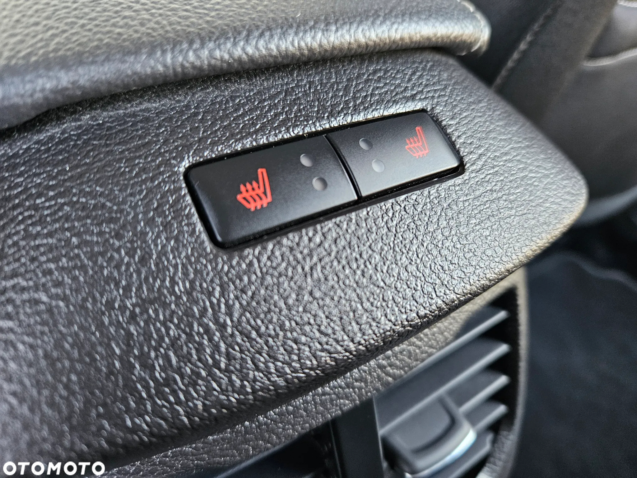 Ford Mondeo - 19