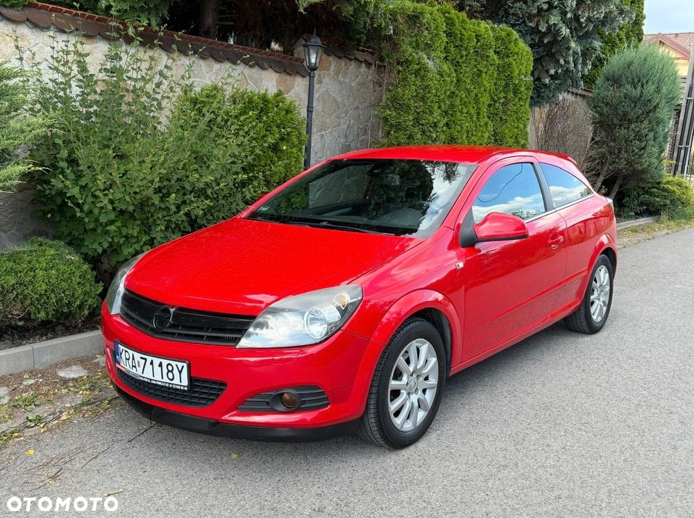 Opel Astra GTC 1.3 CDTI - 1