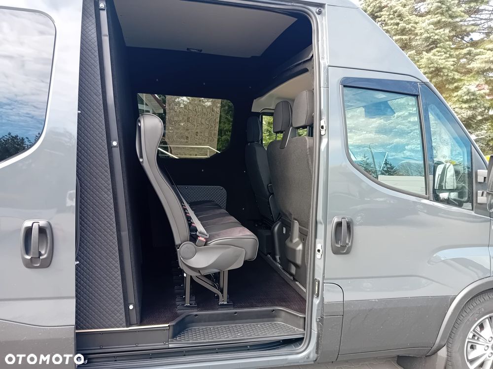 Iveco Daily L4H2 3.0 180KM Automat Hi-Matic Brygadowy 7 osób - 6