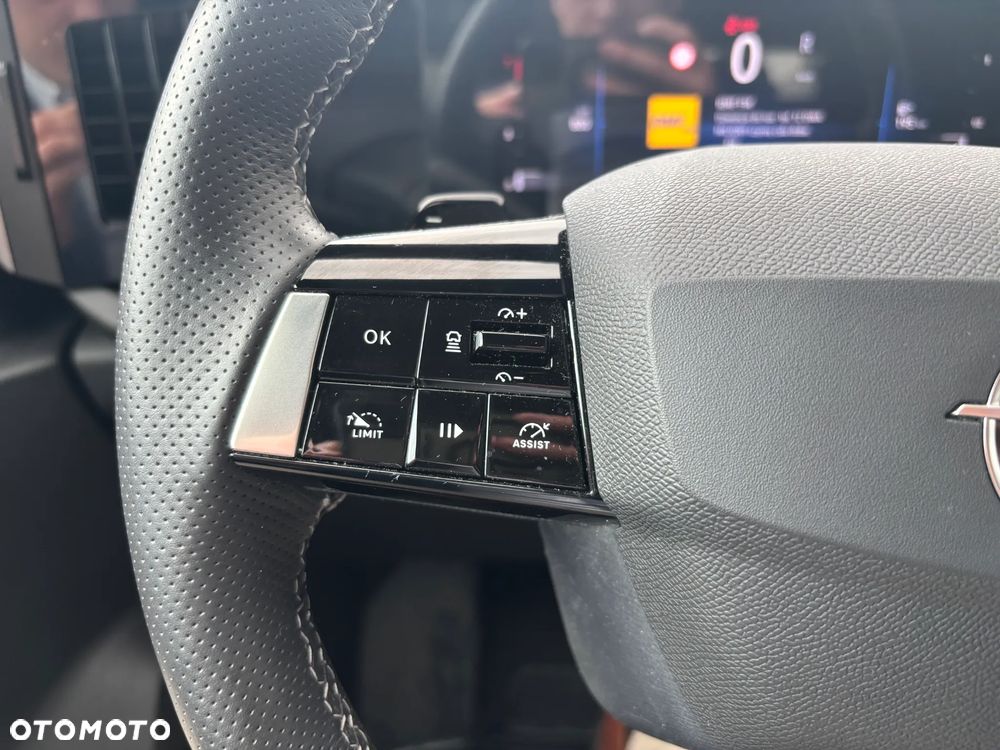 Opel Astra 1.2 T GS S&S - 16