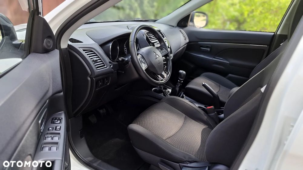 Mitsubishi ASX 1.6 DI-D 4WD Plus - 27