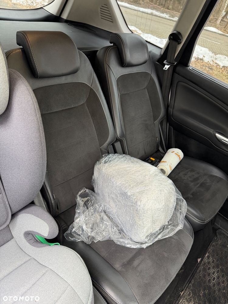 Ford S-Max 2.0 TDCi DPF Titanium - 3