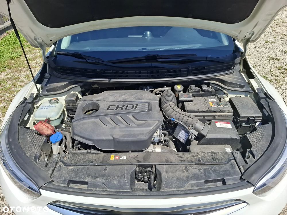 Kia Stonic 1.6 CRDi SCR L - 17
