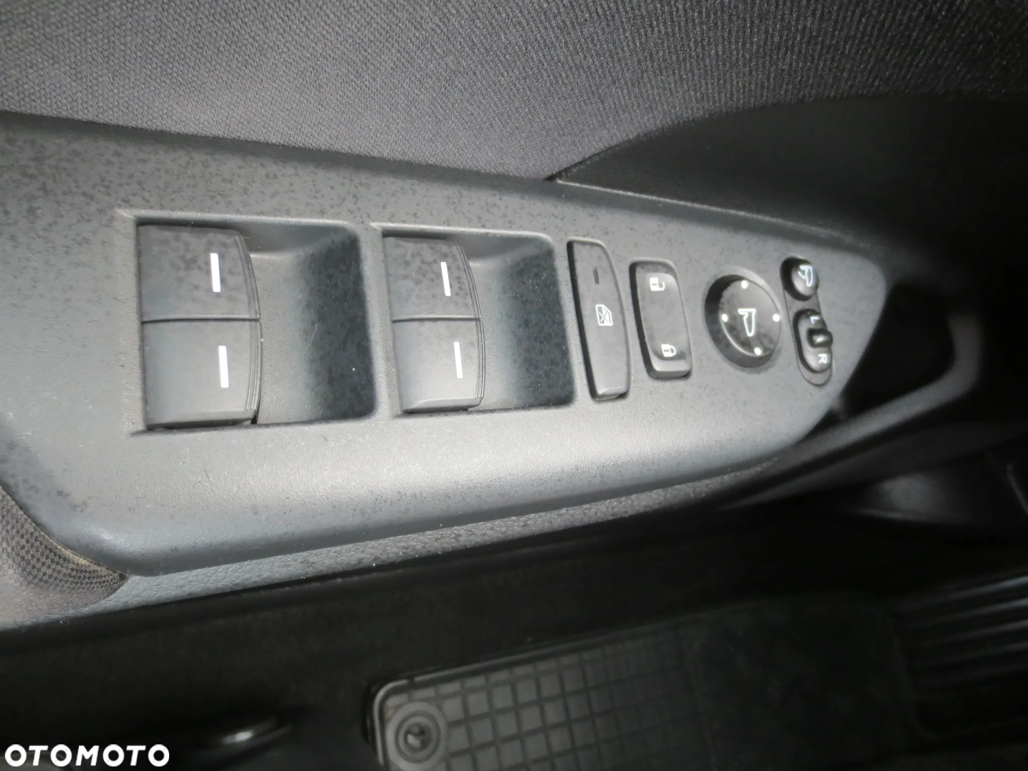 Honda Civic 1.5 T Elegance CVT - 11