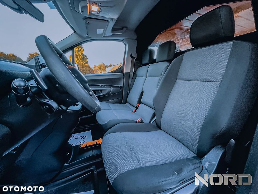 Peugeot Partner Long Premium - 17