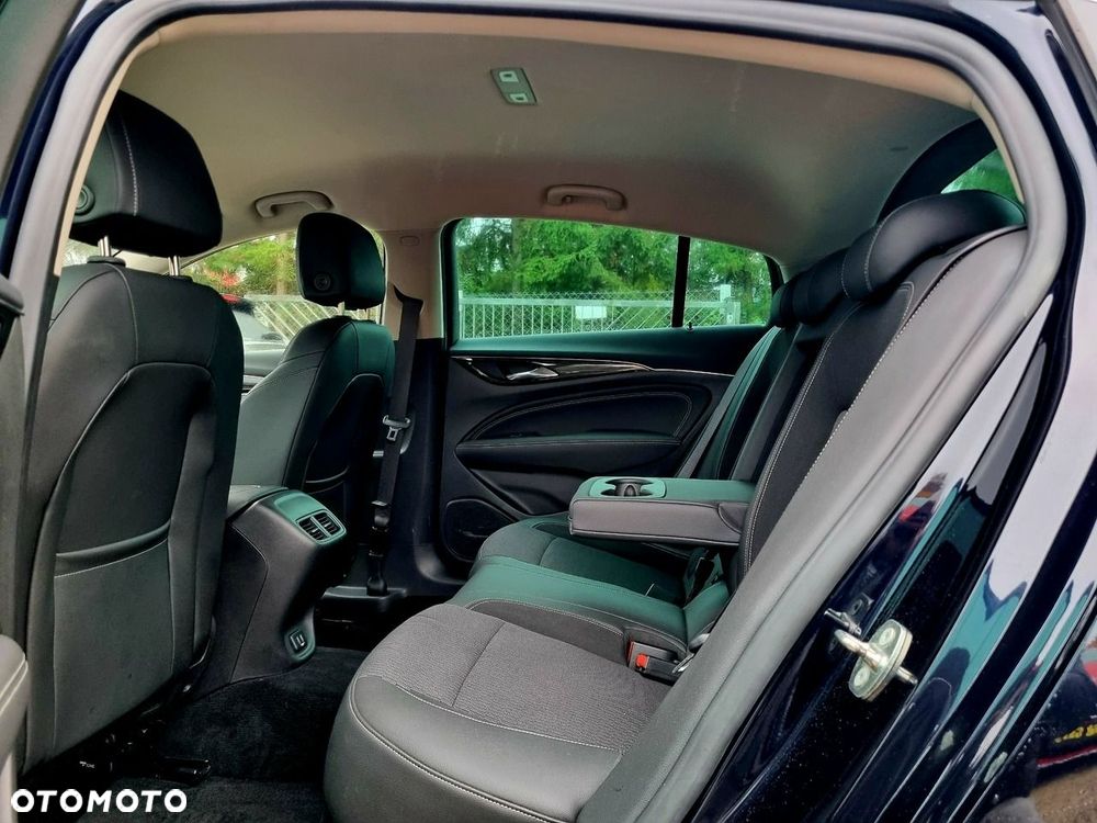 Opel Insignia 2.0 CDTI automatik Innovation - 10