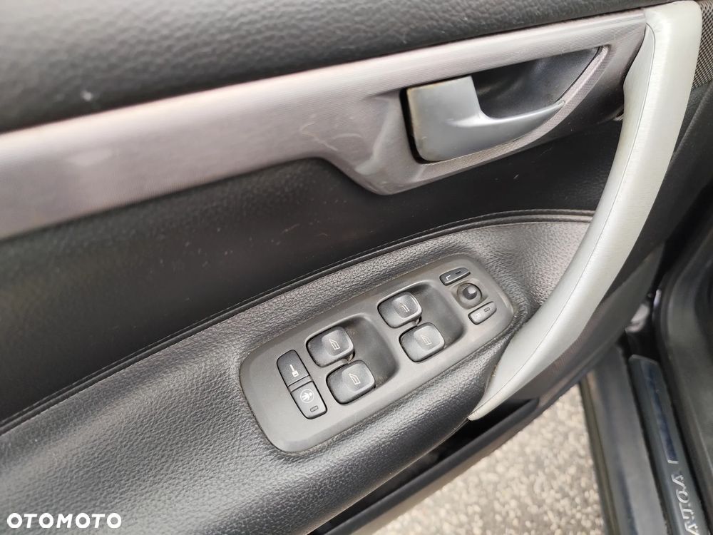 Volvo S60 2.4 D5 - 11