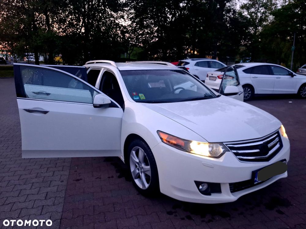 Honda Accord - 16