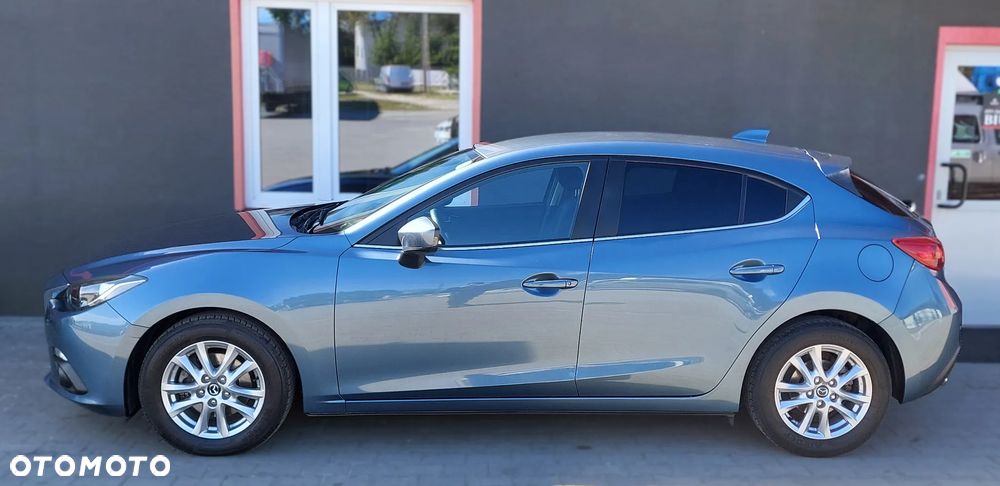 Mazda 3 - 3