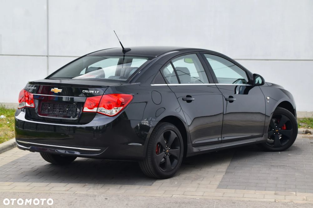 Chevrolet Cruze 1.8 LT+ - 31