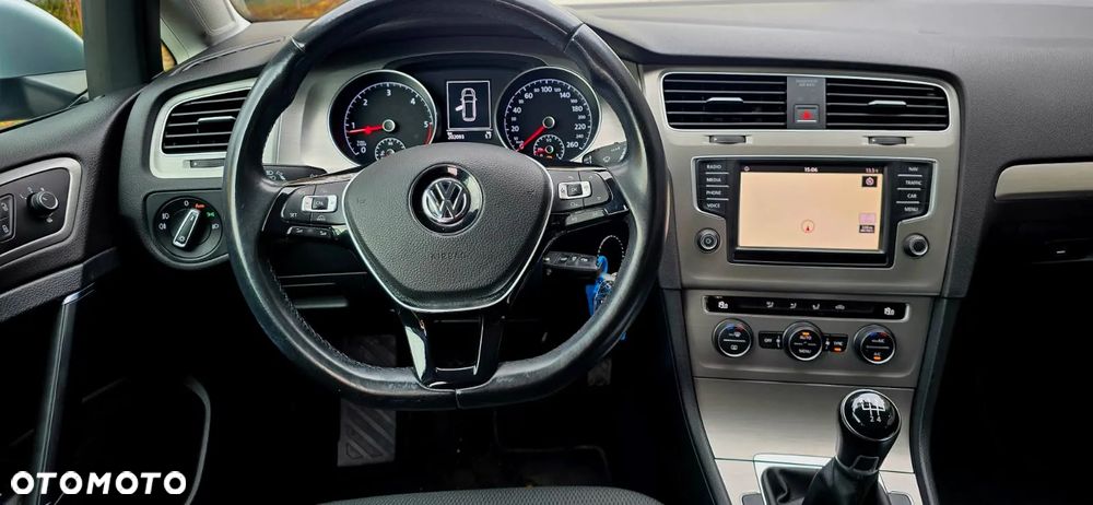 Volkswagen Golf 1.6 BlueTDI Comfortline - 28