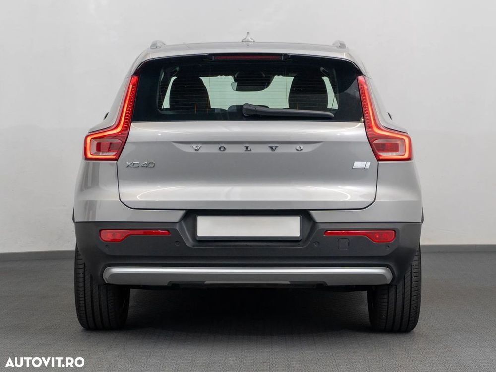 Volvo XC 40 - 7