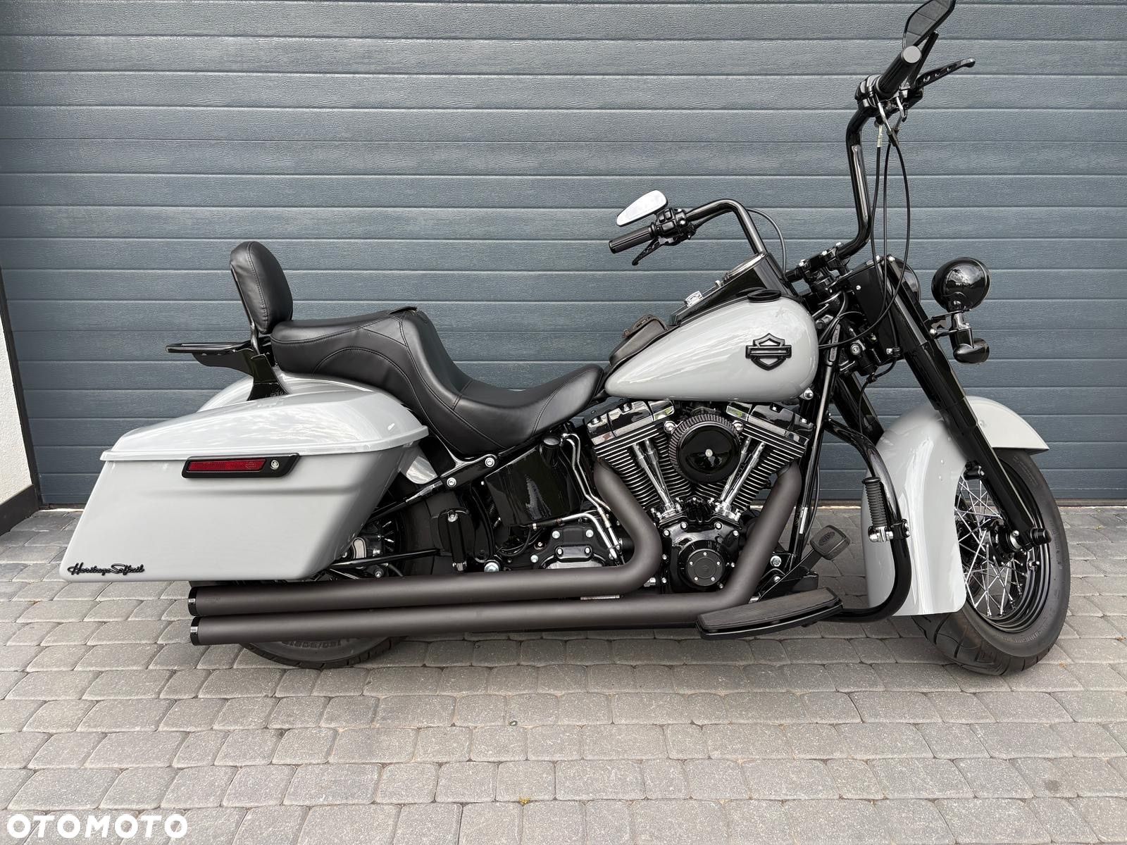 Harley-Davidson Softail Heritage Classic - 1