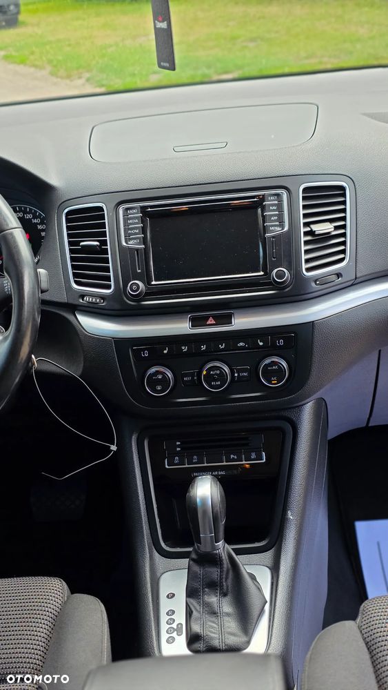 Volkswagen Sharan 2.0 TDI Highline DSG - 5