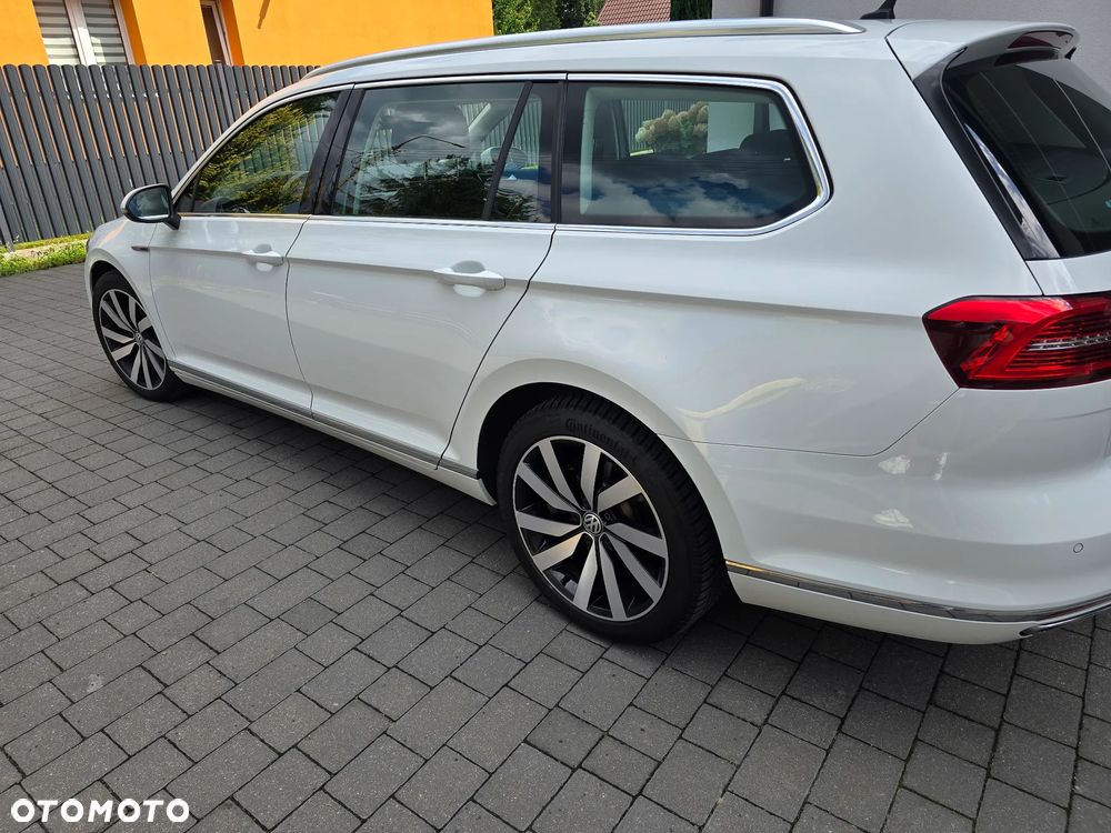 Volkswagen Passat - 5