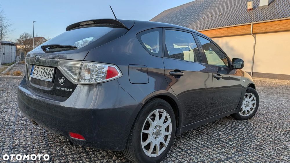 Subaru Impreza 2.0 RC - 11