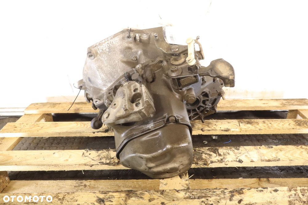 SKRZYNIA BIEGÓW 5 BIEGOWA PEUGEOT 208 I 1.4 20CQ88 - 2