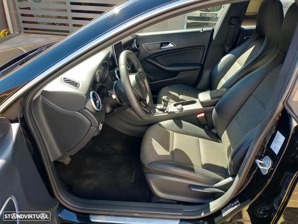 Mercedes-Benz CLA 180 d Shooting Brake Urban - 12