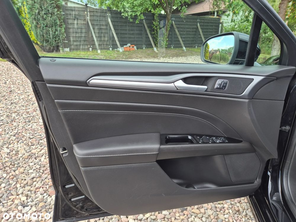 Ford Mondeo 2.0 TDCi STart-Stopp Titanium - 8