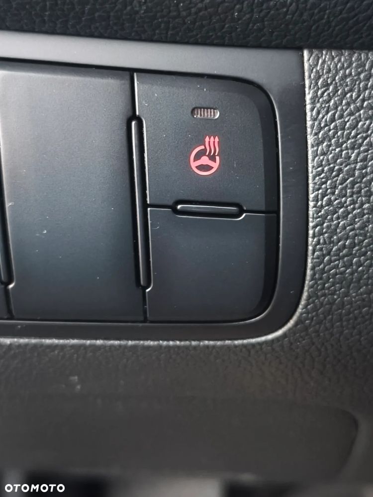 Kia Ceed 1.6 GDI Platinum Edition - 26