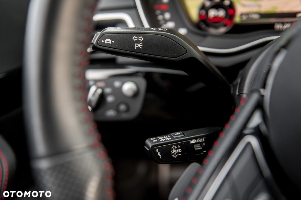 Audi A4 Avant 3.0 TDI quattro S tronic sport - 33