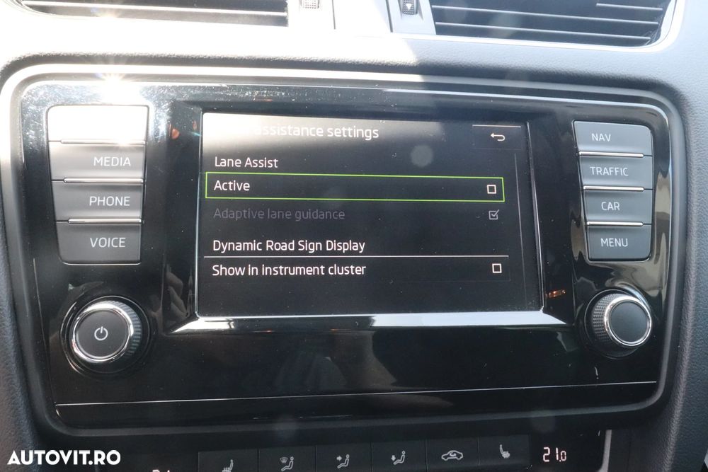 Skoda Octavia 2.0 TDI (Green tec) DSG Style - 23