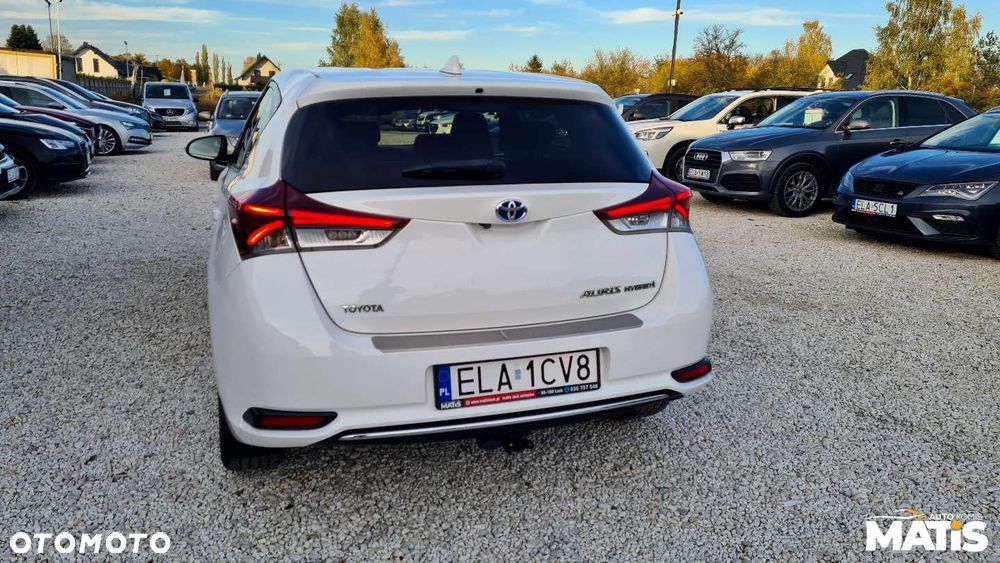 Toyota Auris - 15