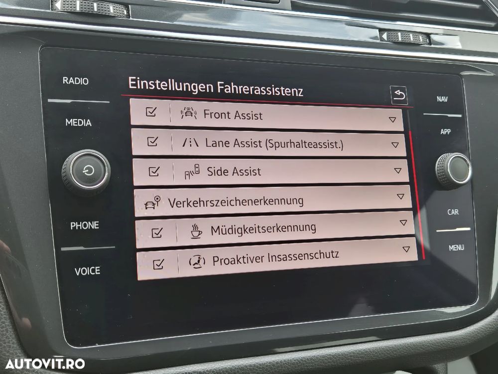 Volkswagen Tiguan Allspace 2.0 TDI 4Mot DSG Elegance - 23