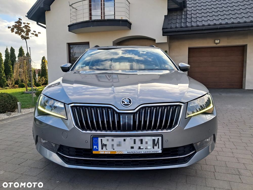 Skoda Superb 1.4 TSI ACT Ambition DSG - 9
