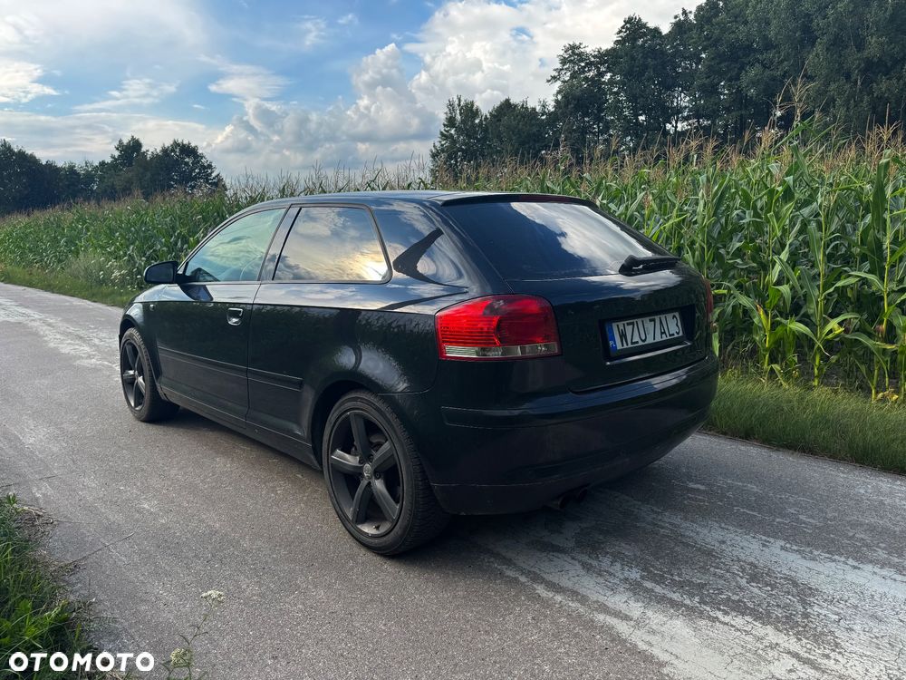 Audi A3 3-drzwiowe 2.0 TDI DPF Attraction - 4