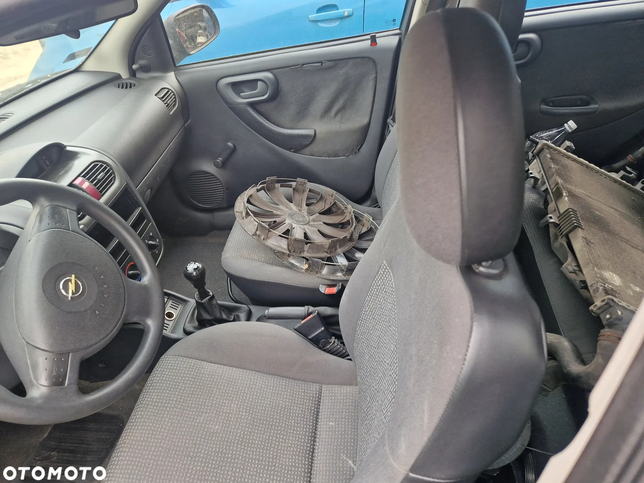 opel corsa c fotel kanapa deska kokpit podsufitka boczek podłokietnik licznik panel szyb stacyjka - 4