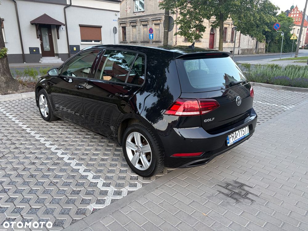 Volkswagen Golf 1.6 TDI (BlueMotion Technology) Trendline - 26