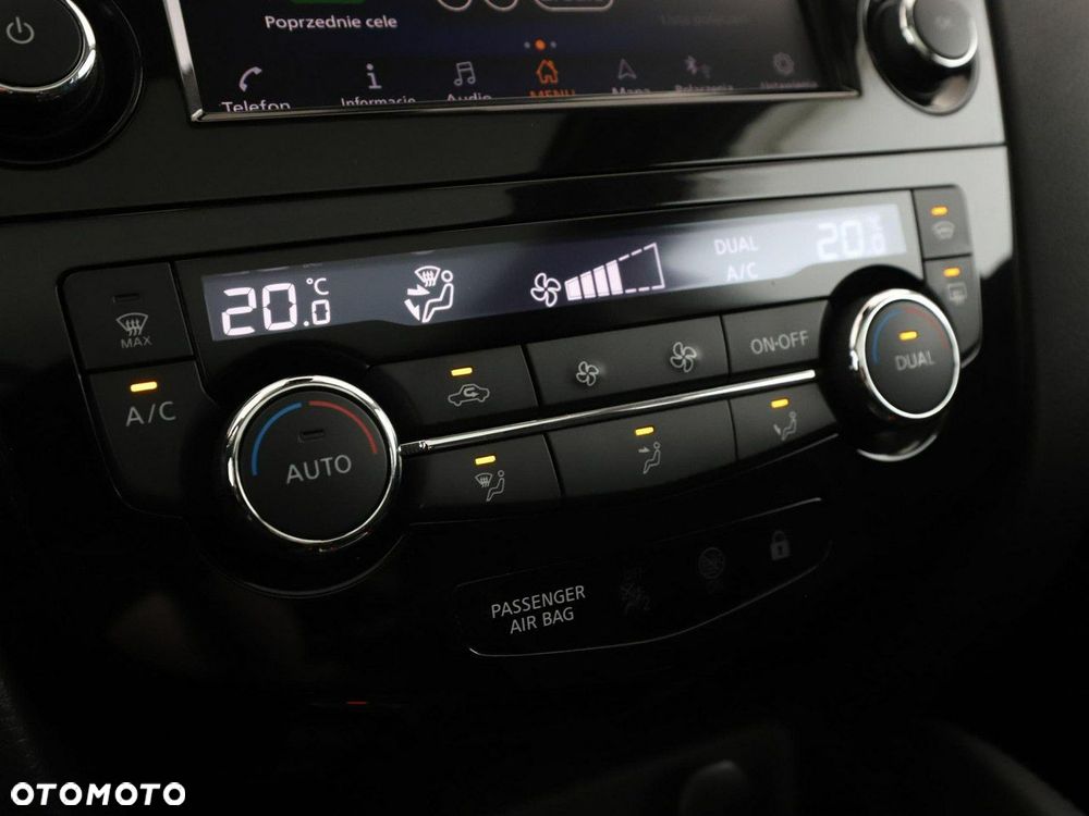 Nissan Qashqai 1.3 DIG-T DCT N-CONNECTA - 27