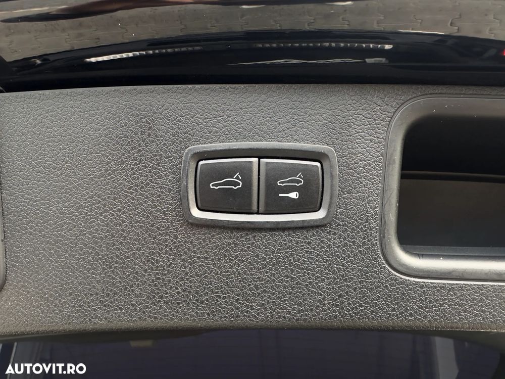 Porsche Macan Standard - 32