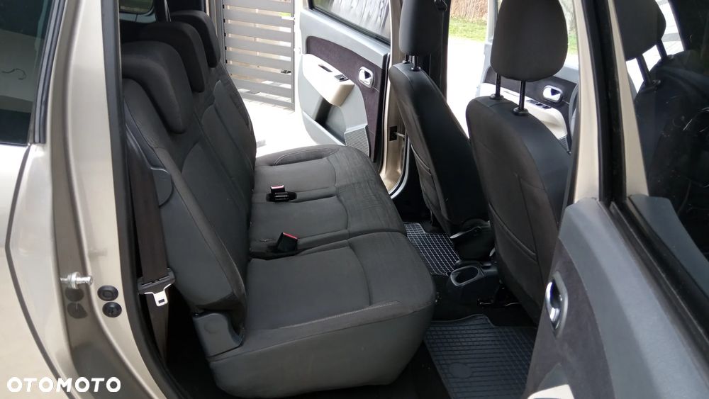 Dacia Lodgy 1.6 MPI 85 Ambiance - 18