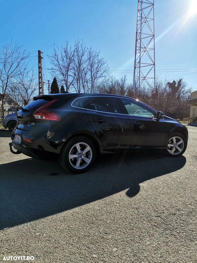 Volvo V40 D2 - 4