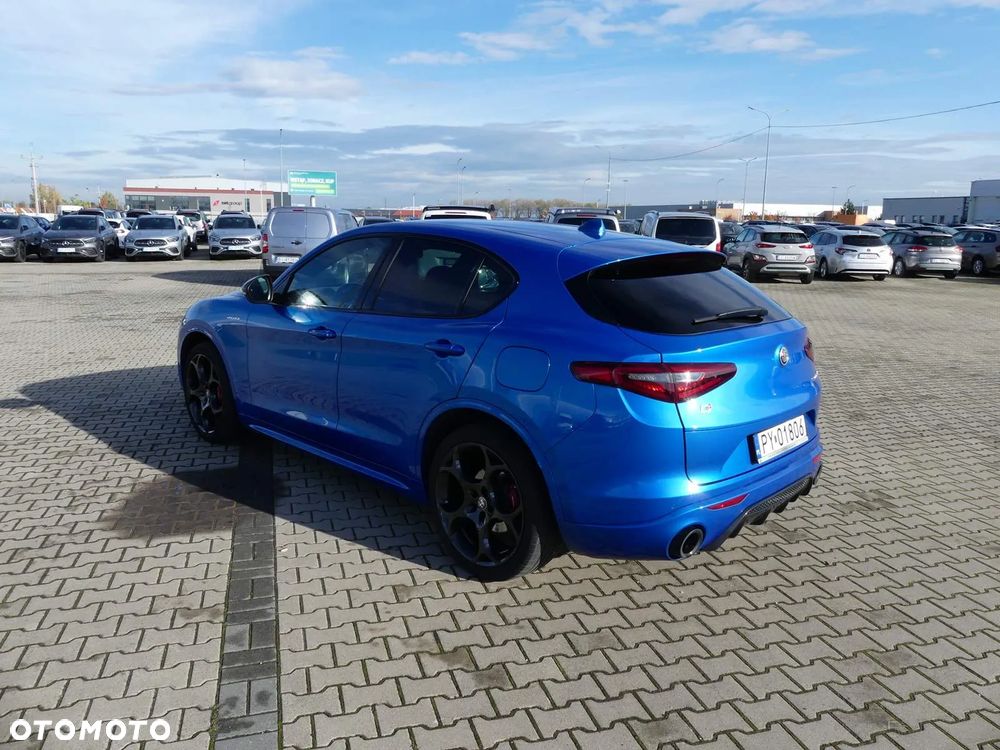 Alfa Romeo Stelvio 2.0 Turbo Veloce Q4 - 12
